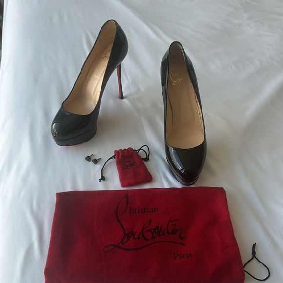 CHRISTIAN LOUBOUTIN
Patent Dirditta 130 Platform Pumps EU 39 Black - Picture 14 of 15